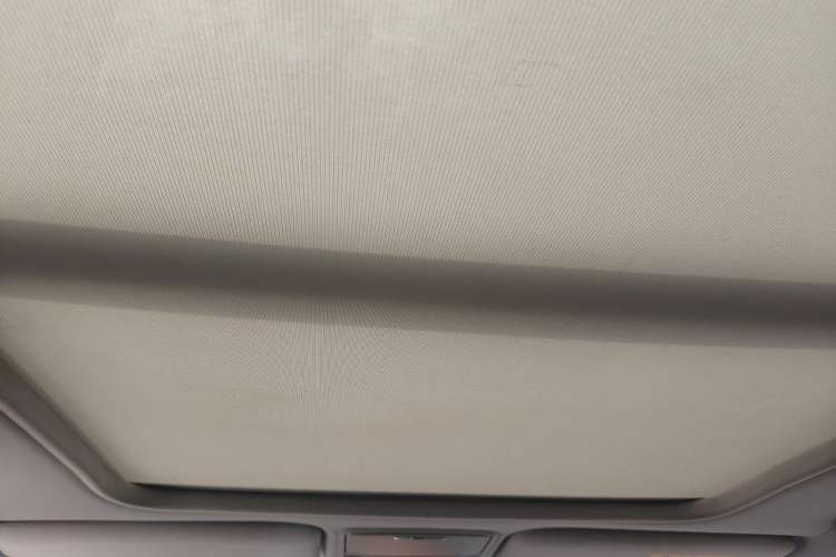 Used Honda Jade 2017 210TURBO CVT Fashion Edition 5-seater Headliner