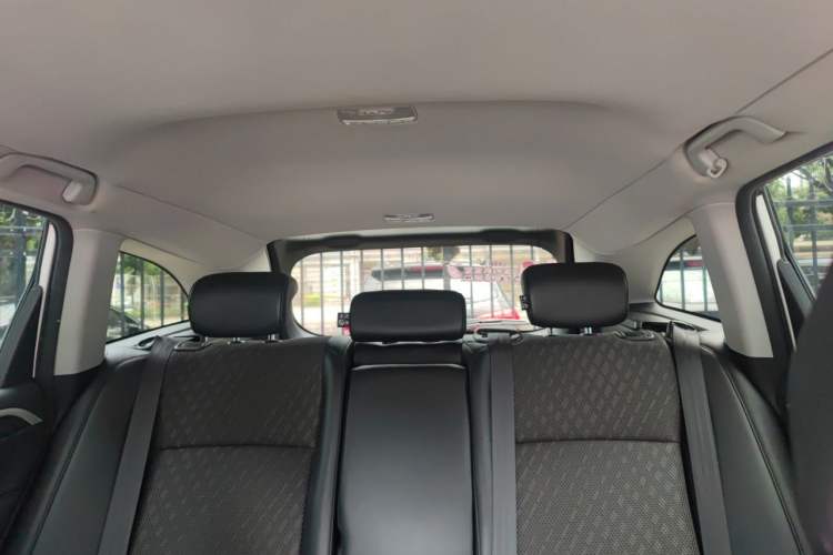 Used Honda Jade 2017 1.8L automatic Comfort version 5 seats Headliner