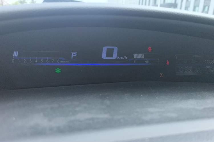 Used Honda Jade 2017 1.8L automatic Comfort version 5 seats Instrument Cluster