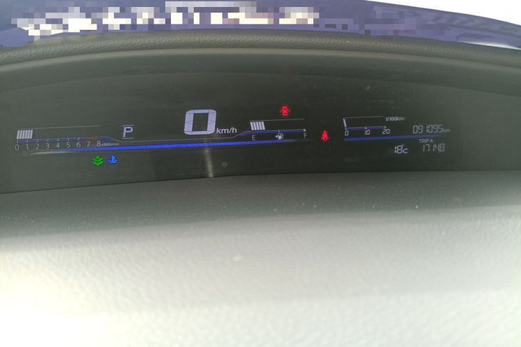 Used Honda Jade 2017 1.8L automatic Comfort version 5 seats Instrument Cluster