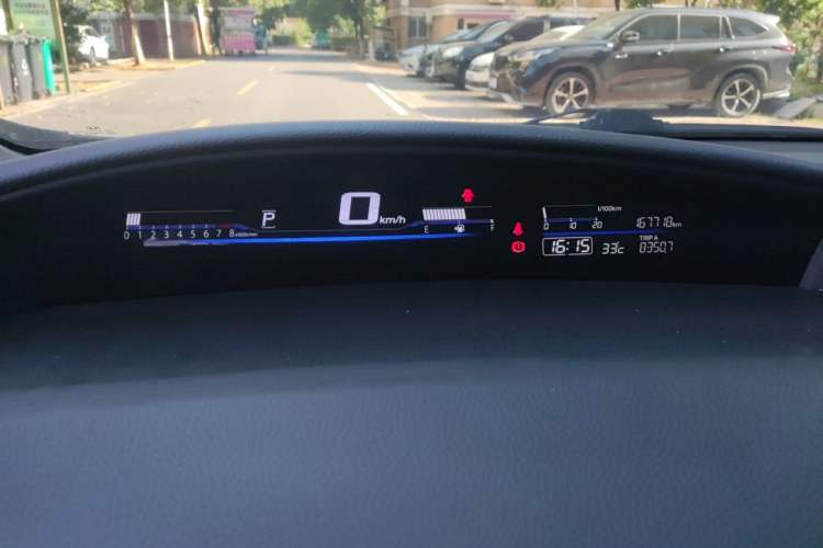Used Honda Jade 2017 1.8L automatic Comfort version 5 seats Instrument Cluster