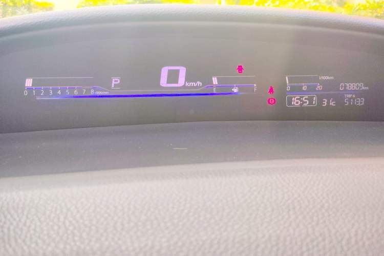 Used Honda Jade 2017 1.8L automatic Comfort version 5 seats Instrument Cluster