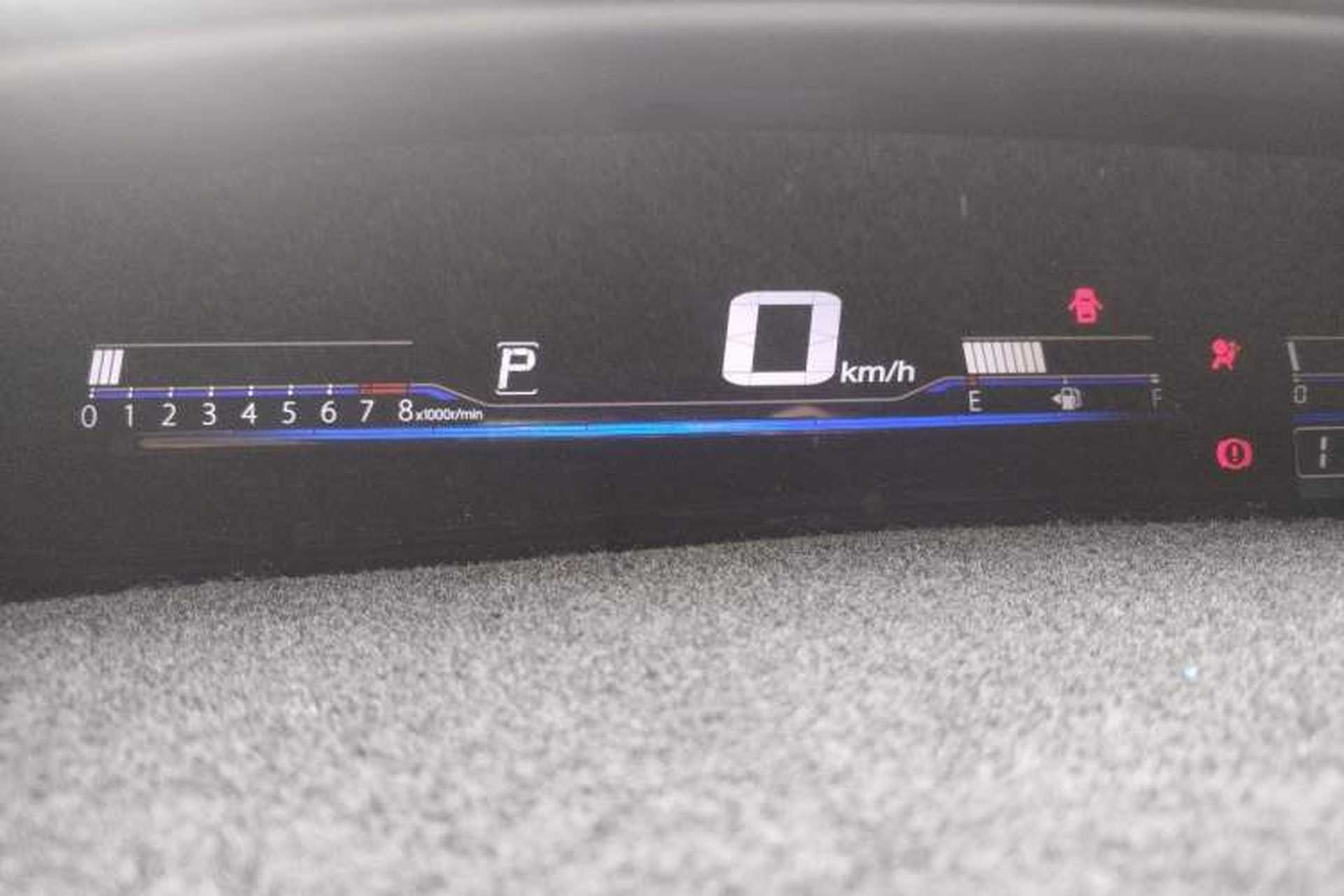 Used Honda Jade 2017 1.8L automatic Comfort version 5 seats Instrument Cluster