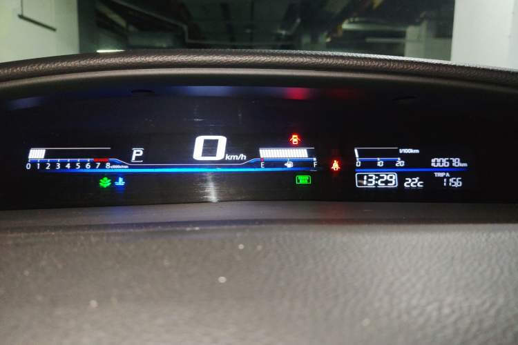 Used Honda Jade 2017 210TURBO CVT Fashion Edition 5-seater Instrument Cluster