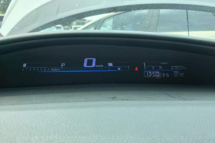 Used Honda Jade 2017 1.8L automatic Comfort version 5 seats Instrument Cluster
