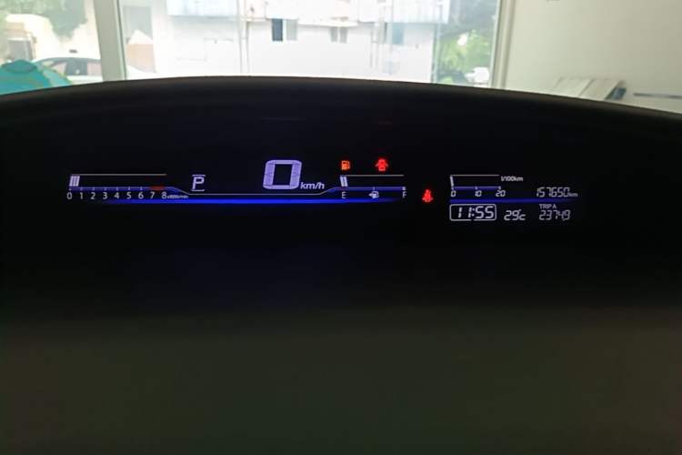 Used Honda Jade 2017 1.8L automatic Comfort version 5 seats Instrument Cluster