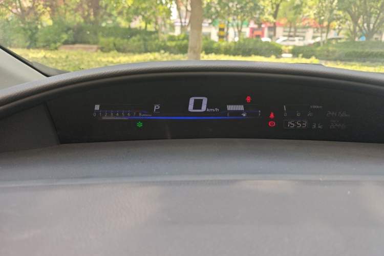 Used Honda Jade 2017 1.8L automatic Comfort version 5 seats Instrument Cluster