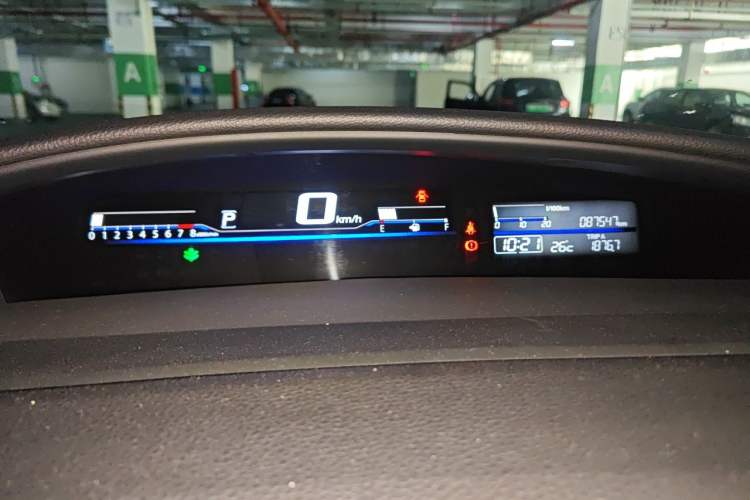 Used Honda Jade 2017 1.8L automatic Comfort version 5 seats Instrument Cluster