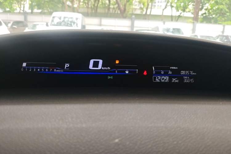 Used Honda Jade 2017 210TURBO CVT Fashion Edition 5-seater Instrument Cluster