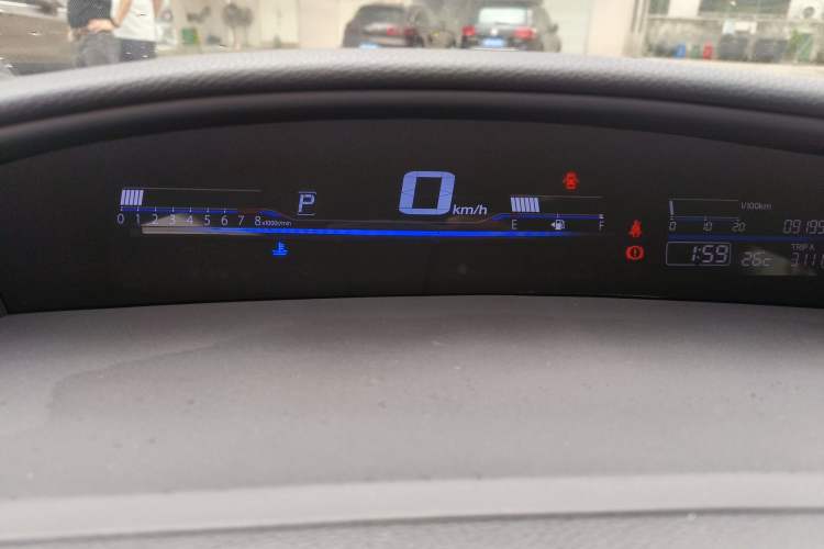 Used Honda Jade 2017 1.8L automatic Comfort version 5 seats Instrument Cluster