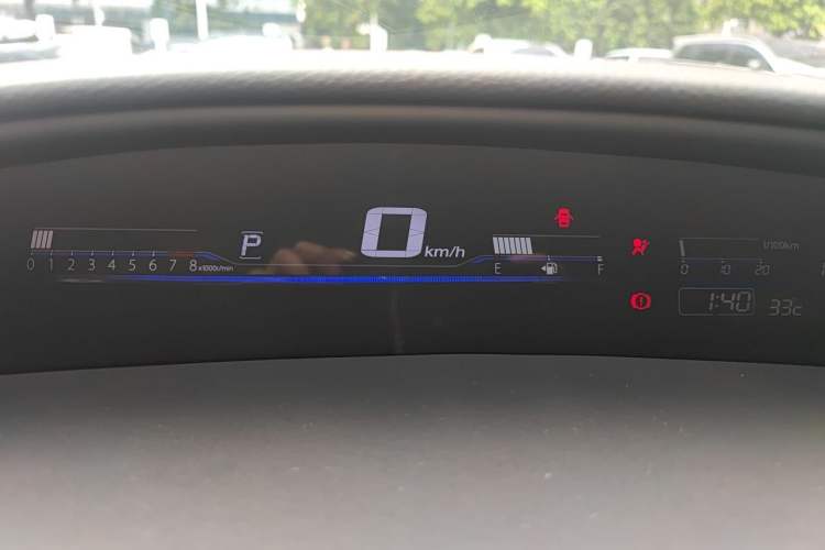 Used Honda Jade 2017 1.8L automatic Comfort version 5 seats Instrument Cluster