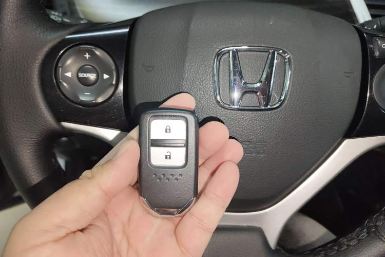 Used Honda Jade 2017 210TURBO CVT Fashion Edition 5-seater Interior 1