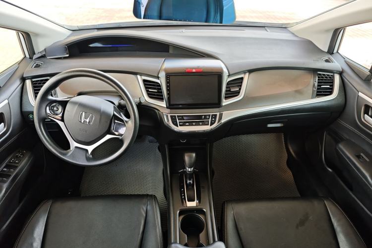 Used Honda Jade 2017 1.8L Automatic Classic Edition 5 seats Interior 1