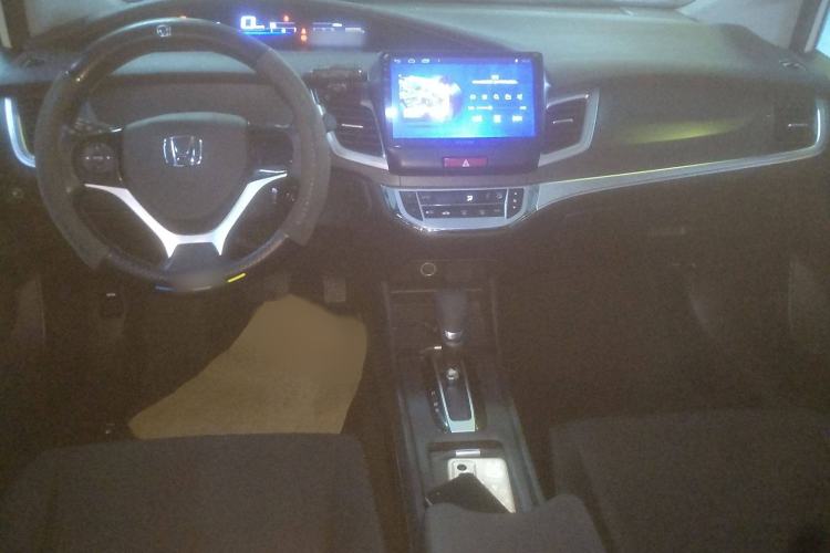 Used Honda Jade 2017 1.8L Automatic Classic Edition 5 seats Interior 2