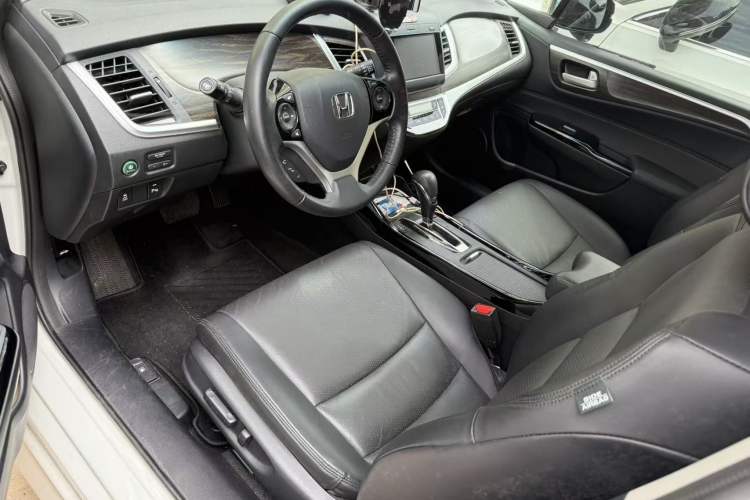 Used Honda Jade 2017 210 TURBO CVT Luxury Edition 5 Seats Interior 3