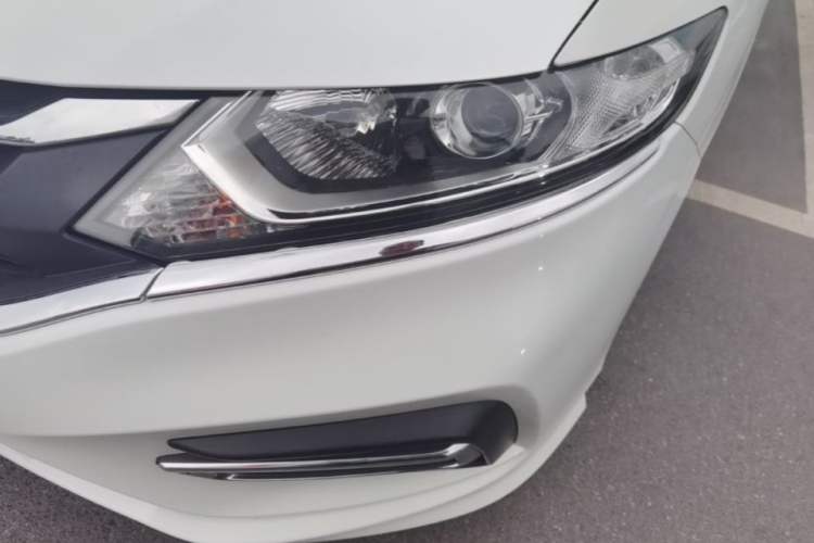 Used Honda Jade 2017 1.8L automatic Comfort version 5 seats Left Front Headlight