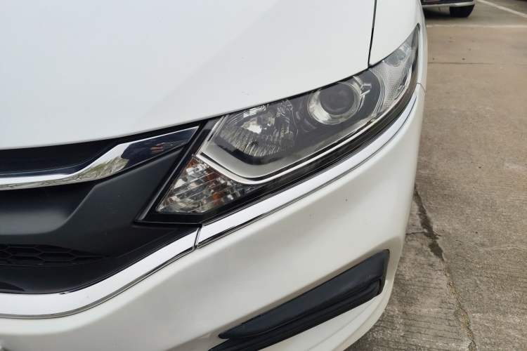 Used Honda Jade 2017 1.8L Automatic Classic Edition 5 seats Left Front Headlight
