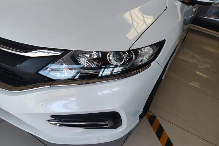 Used Honda Jade 2017 1.8L automatic Comfort version 5 seats Left Front Headlight