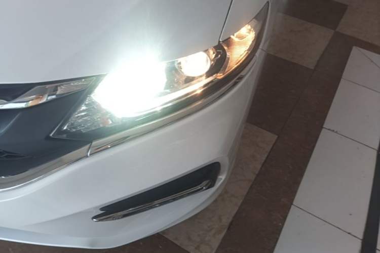 Used Honda Jade 2017 1.8L automatic Comfort version 5 seats Left Front Headlight