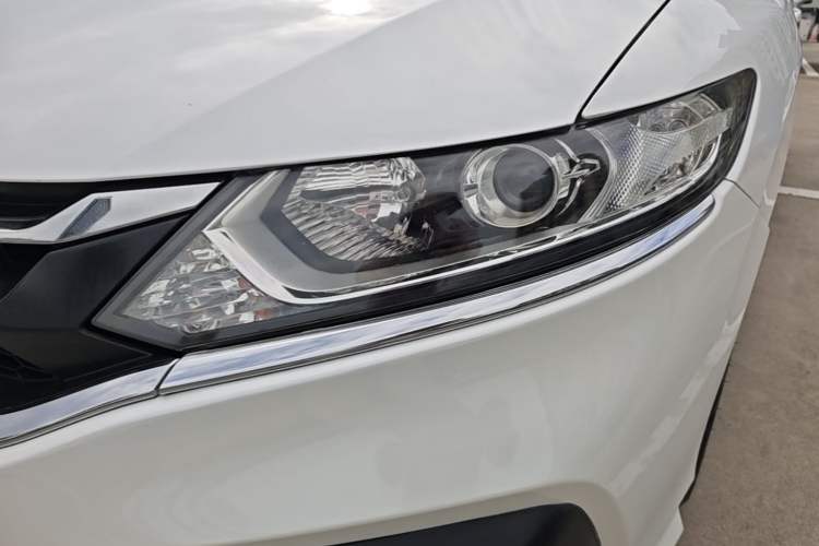 Used Honda Jade 2017 1.8L Automatic Classic Edition 5 seats Left Front Headlight
