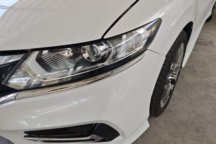 Used Honda Jade 2017 210TURBO CVT Fashion Edition 5-seater Left Front Headlight