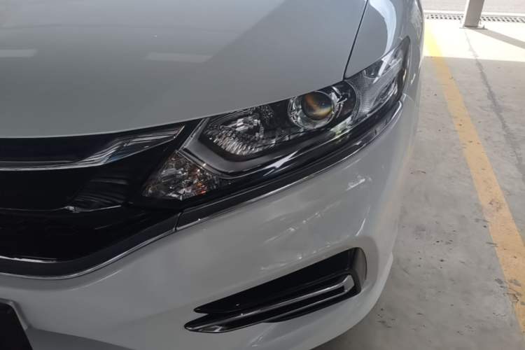 Used Honda Jade 2017 210TURBO CVT Fashion Edition 5-seater Left Front Headlight