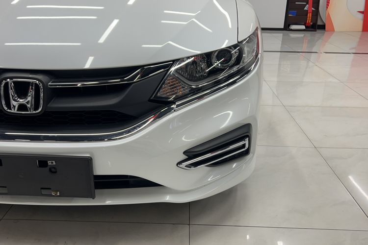 Used Honda Jade 2017 1.8L automatic Comfort version 5 seats Left Front Headlight
