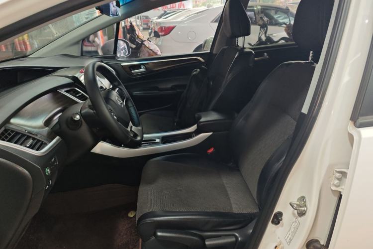 Used Honda Jade 2017 1.8L automatic Comfort version 5 seats Left Front Seat