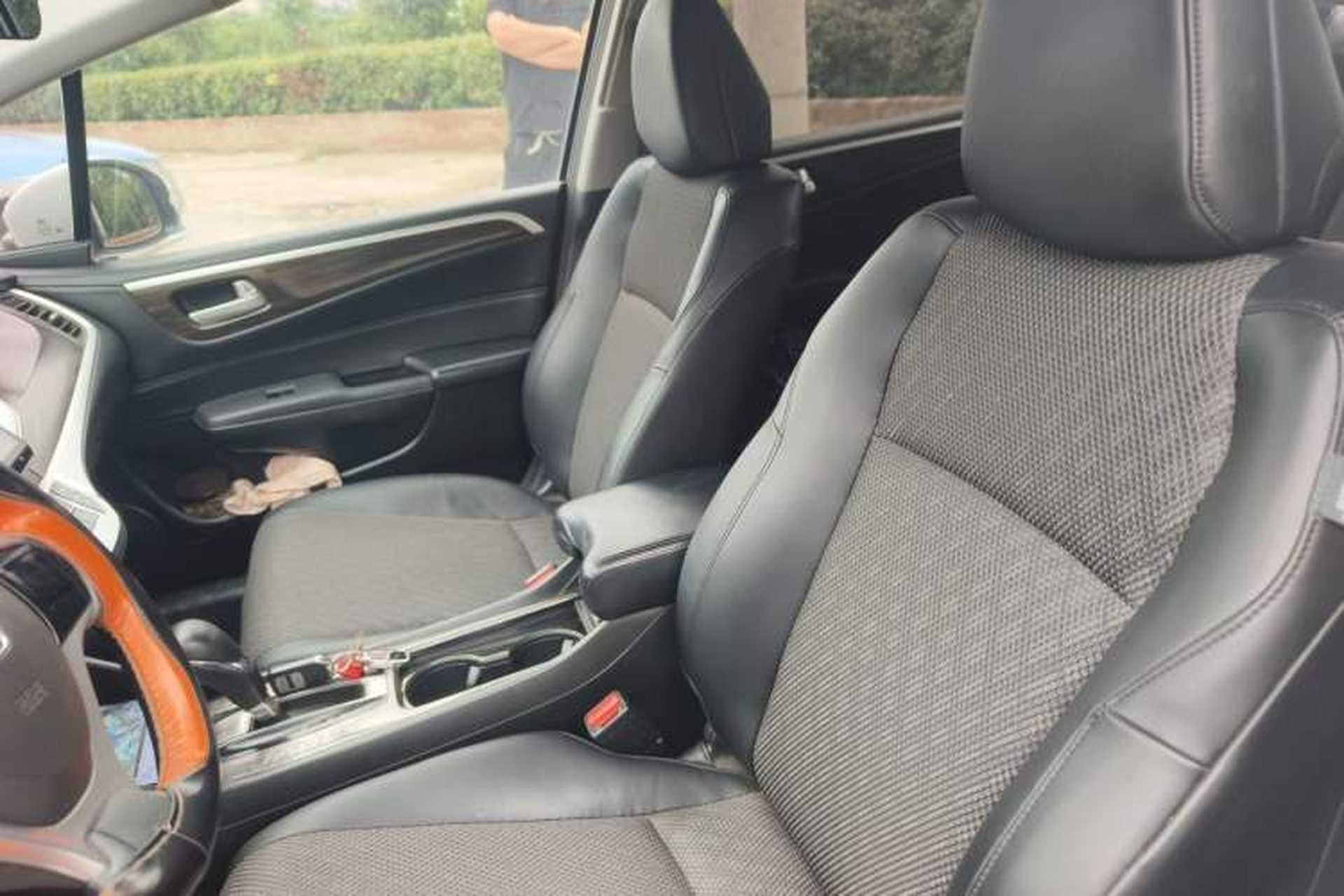 Used Honda Jade 2017 1.8L automatic Comfort version 5 seats Left Front Seat