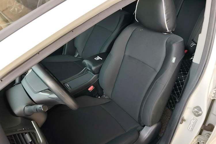 Used Honda Jade 2017 1.8L Automatic Classic Edition 5 seats Left Front Seat