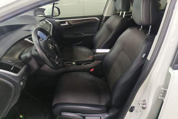 Used Honda Jade 2017 1.8L automatic Comfort version 5 seats Left Front Seat