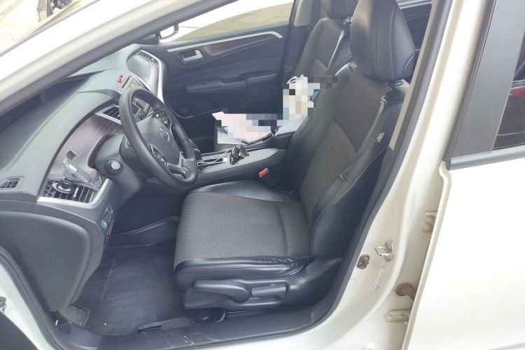 Used Honda Jade 2017 1.8L automatic Comfort version 5 seats Left Front Seat