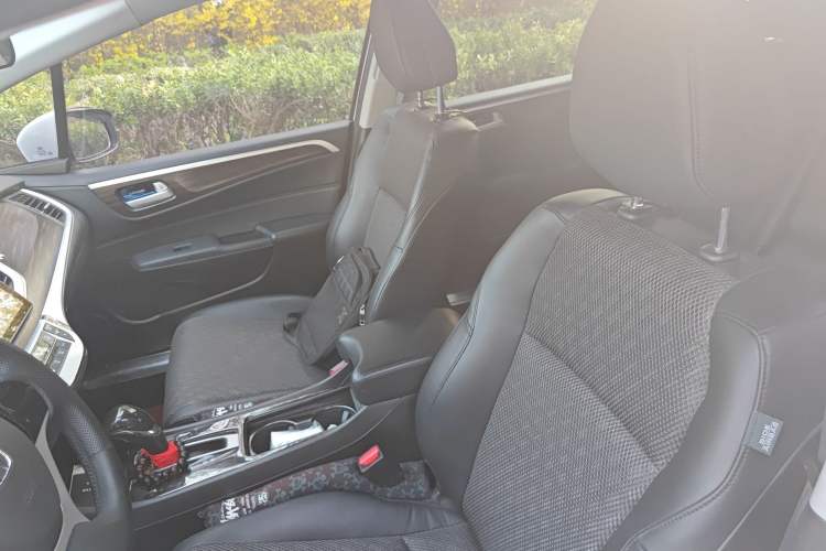 Used Honda Jade 2017 1.8L automatic Comfort version 5 seats