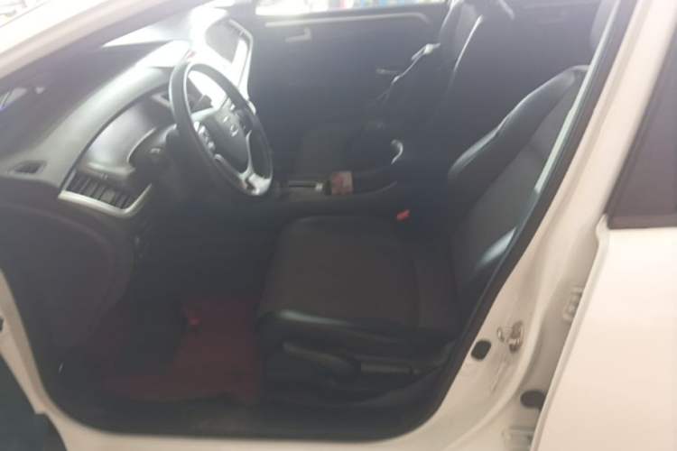 Used Honda Jade 2017 1.8L automatic Comfort version 5 seats Left Front Seat