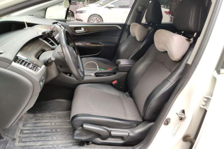 Used Honda Jade 2017 1.8L automatic Comfort version 5 seats Left Front Seat
