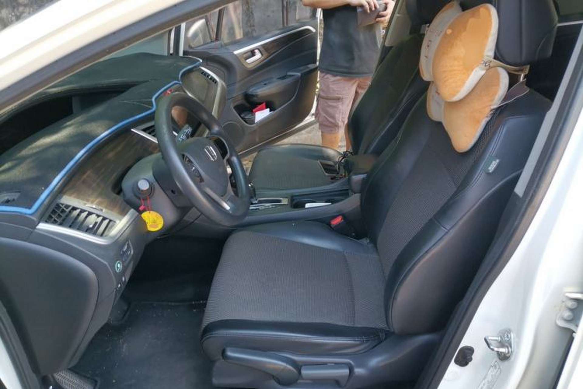 Used Honda Jade 2017 1.8L automatic Comfort version 5 seats Left Front Seat