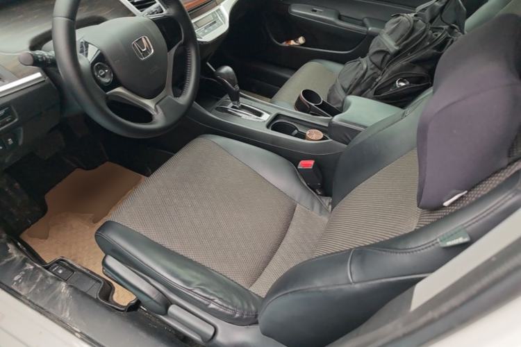 Used Honda Jade 2017 1.8L automatic Comfort version 5 seats Left Front Seat
