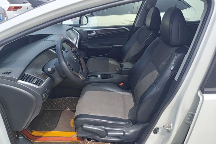Used Honda Jade 2017 1.8L automatic Comfort version 5 seats Left Front Seat
