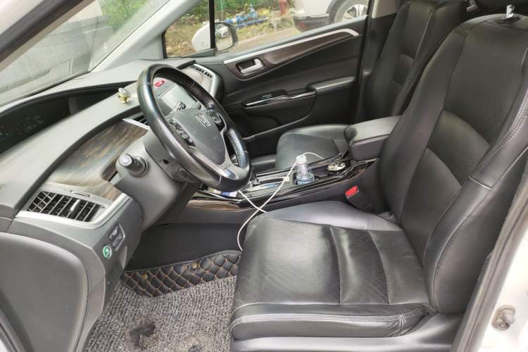 Used Honda Jade 2017 210 TURBO CVT Luxury Edition 5 Seats Left Front Seat