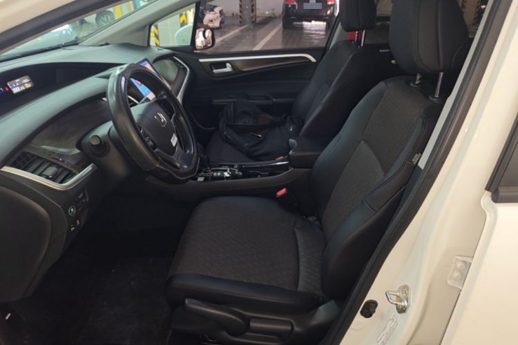 Used Honda Jade 2017 1.8L automatic Comfort version 5 seats Left Front Seat