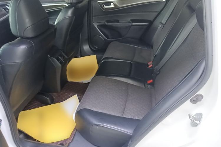Used Honda Jade 2017 1.8L automatic Comfort version 5 seats Left Rear Seat