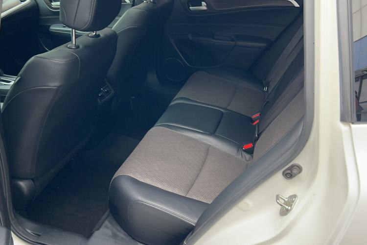 Used Honda Jade 2017 1.8L automatic Comfort version 5 seats Left Rear Seat