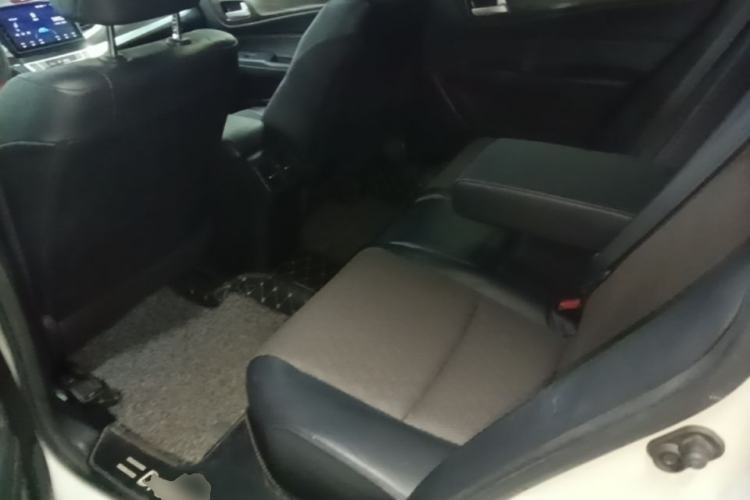 Used Honda Jade 2017 1.8L automatic Comfort version 5 seats Left Rear Seat