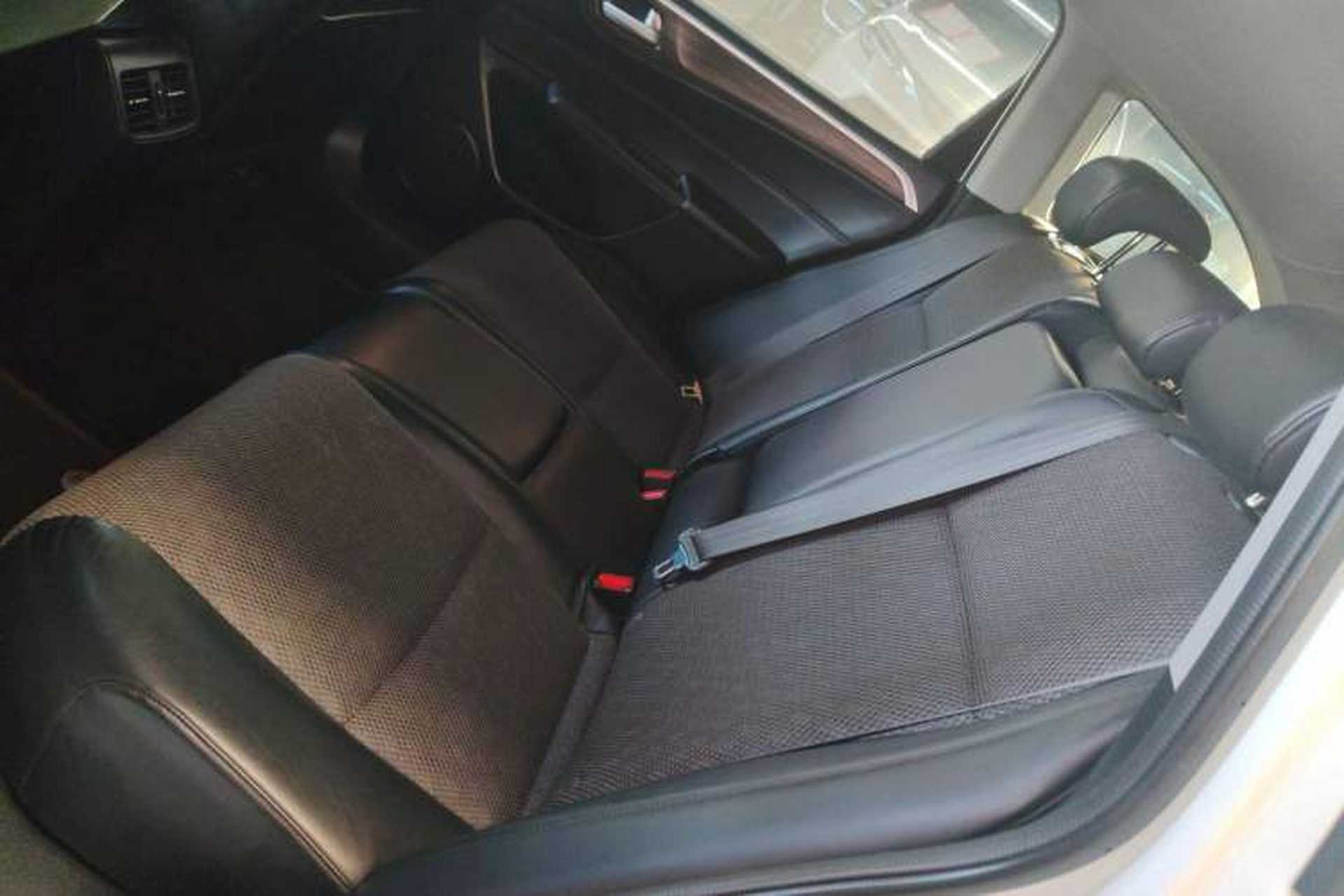 Used Honda Jade 2017 1.8L automatic Comfort version 5 seats Left Rear Seat