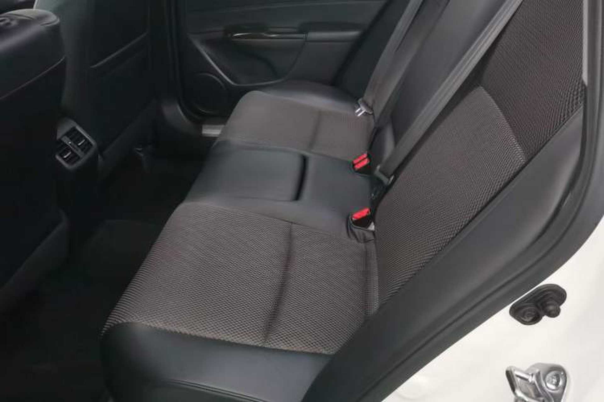 Used Honda Jade 2017 1.8L automatic Comfort version 5 seats Left Rear Seat