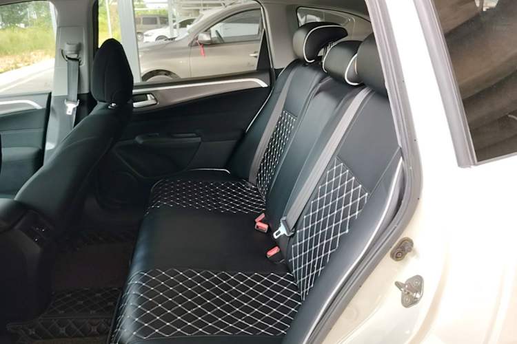 Used Honda Jade 2017 1.8L Automatic Classic Edition 5 seats Left Rear Seat