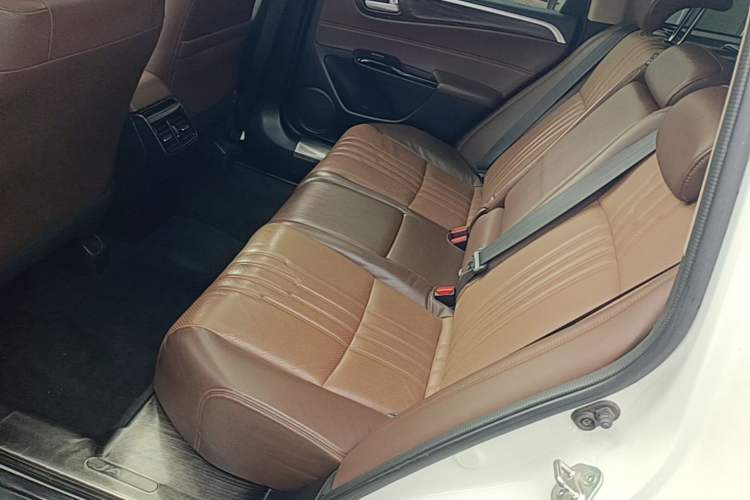 Used Honda Jade 2017 210 TURBO CVT Luxury Edition 5 Seats Left Rear Seat