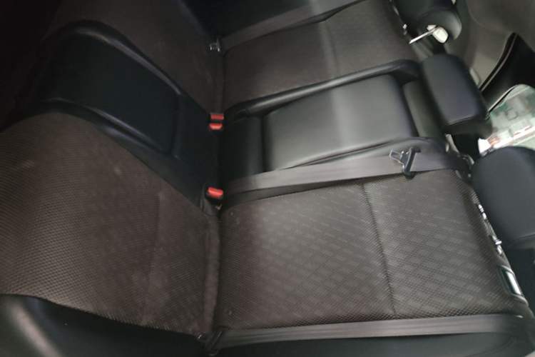 Used Honda Jade 2017 1.8L automatic Comfort version 5 seats Left Rear Seat