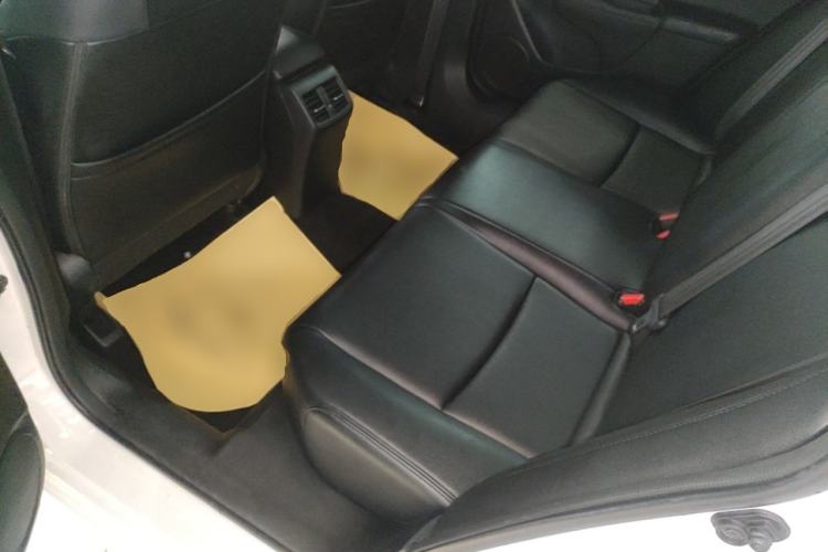 Used Honda Jade 2017 1.8L Automatic Classic Edition 5 seats Left Rear Seat