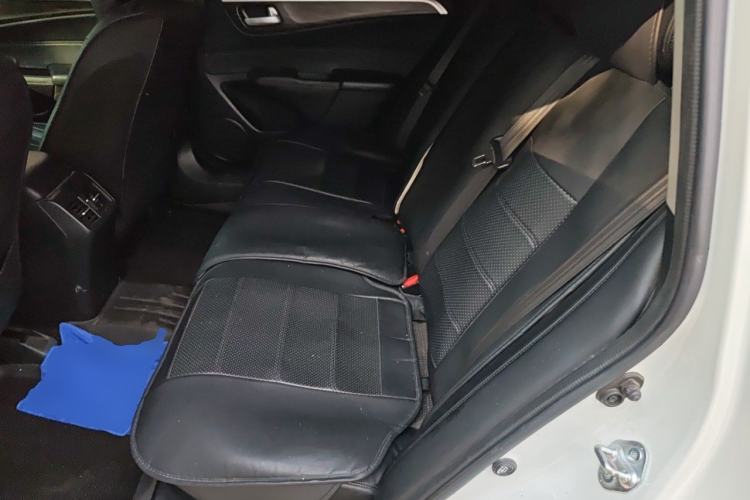 Used Honda Jade 2017 1.8L automatic Comfort version 5 seats Left Rear Seat
